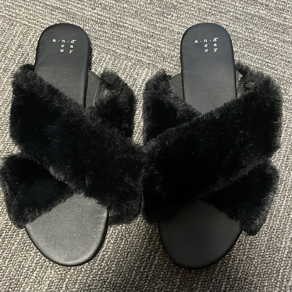 Black slippers